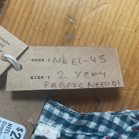 Injiri NWT Neel-45 Top Child Gingham Checkered 2y - Picture 4 of 13